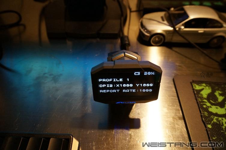 Gaming mouse on mat for buying guide