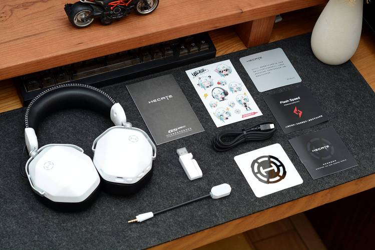 Wireless mouse technical components