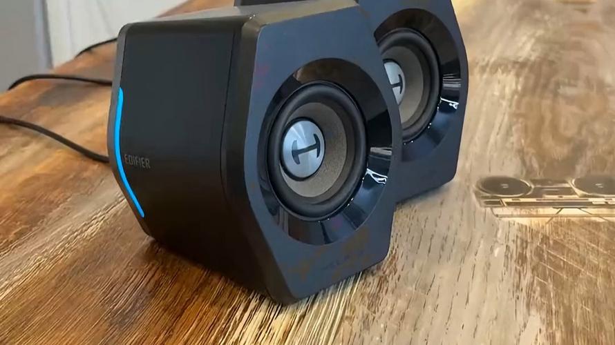 漫步者HECATE G1M：53g轻量化三模全能鼠标深度评测