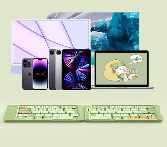 Portable computer mouse with stylish appearance on desk