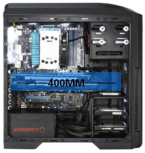 Assembled gaming PC with clean cable management