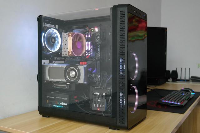 High-end gaming PC with custom cooling