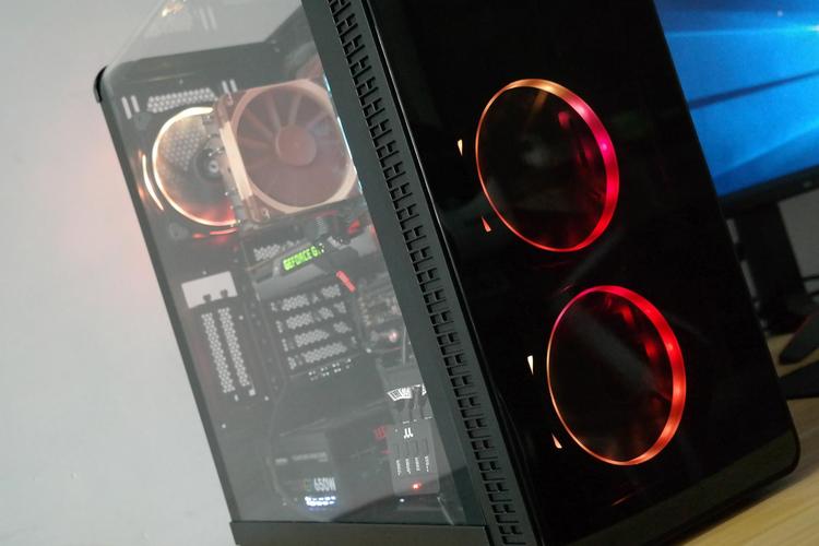 PC hardware performance in open case design
