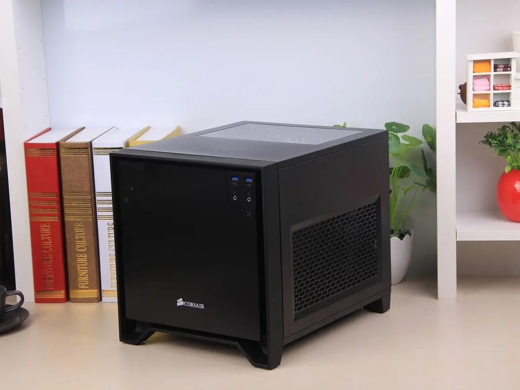 Compact desktop PC setup