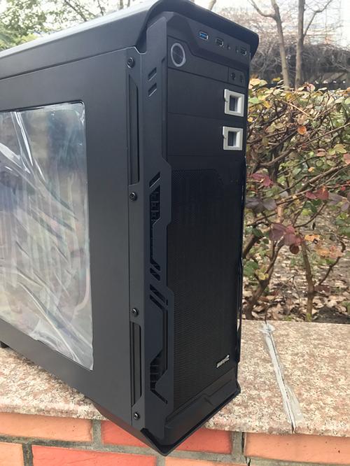 CPU cooler and components in gaming chassis