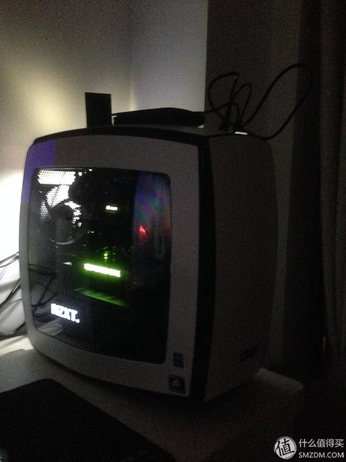 PC cooling system with fans and radiator in action