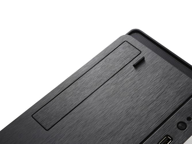 Assembled PC with compact components