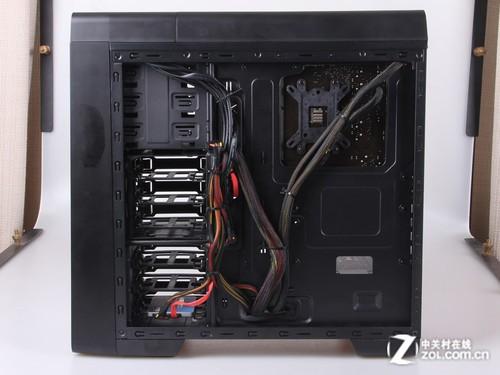 Computer hardware expansion slots and bays