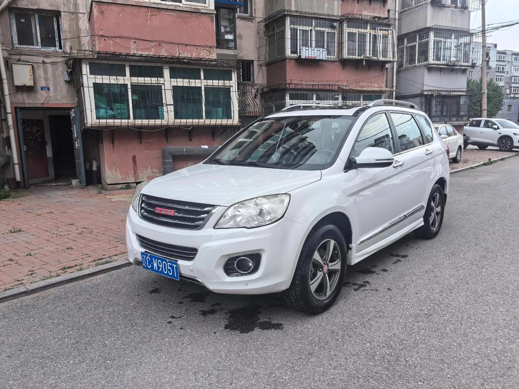 Classic office PC chassis with secure design