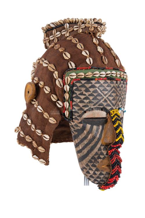 机箱内部显卡与风扇性能表现