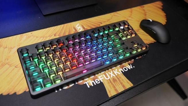 机箱内部硬件扩展空间