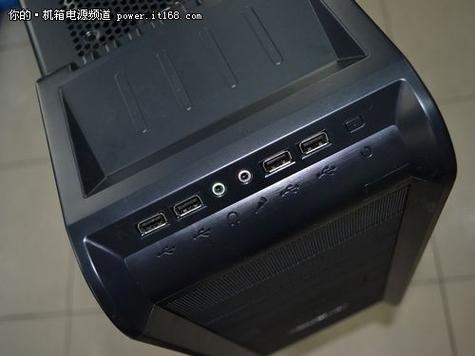 机箱内部扩展空间