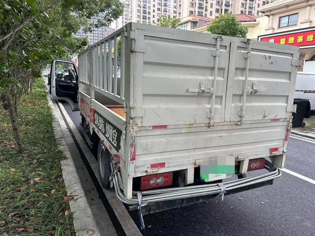 服务器散热风扇