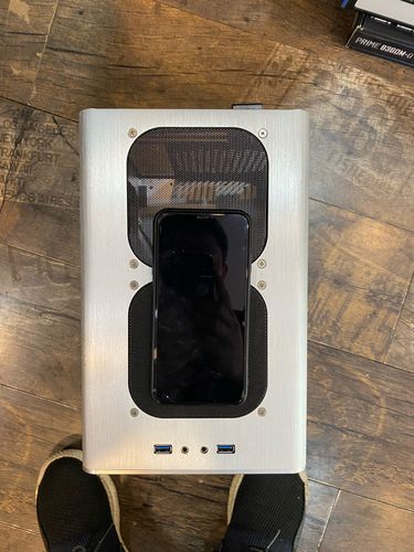 电源与散热系统