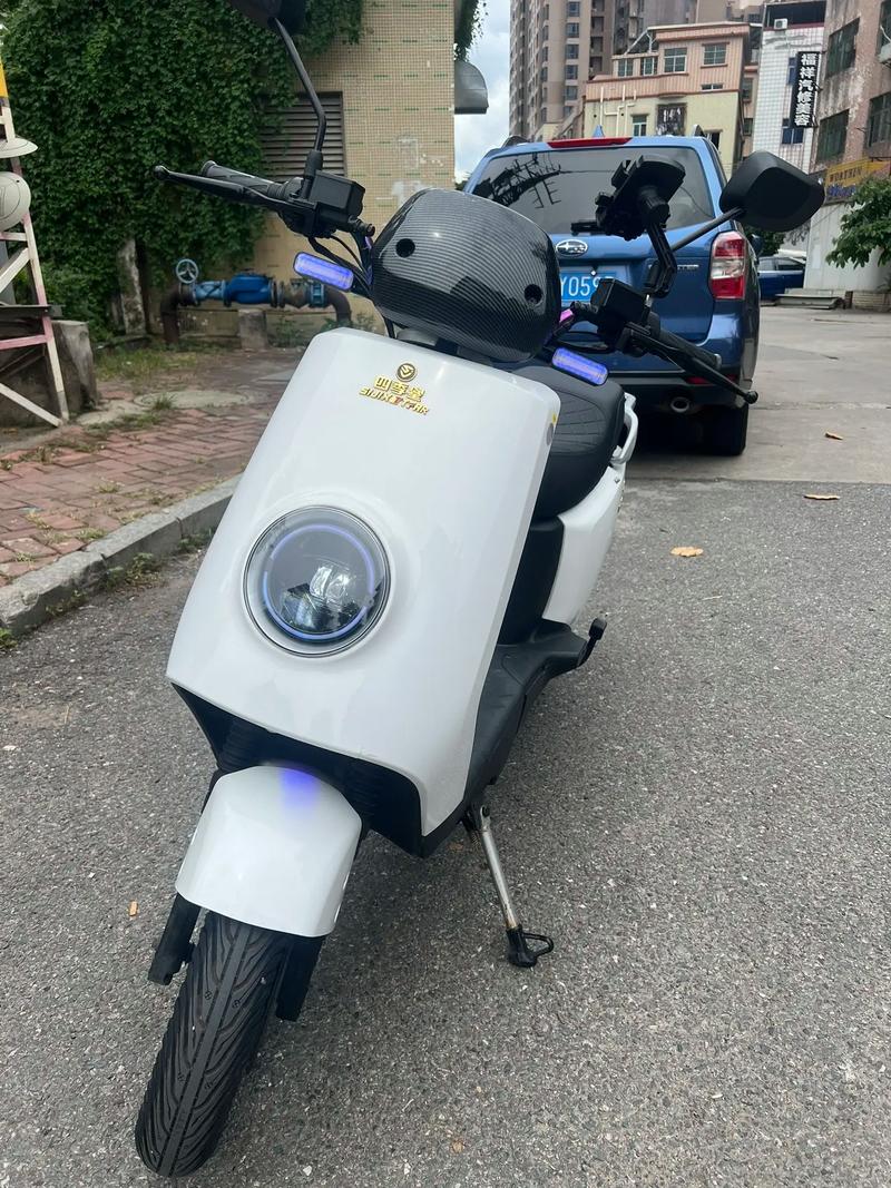 机箱内部结构与扩展空间