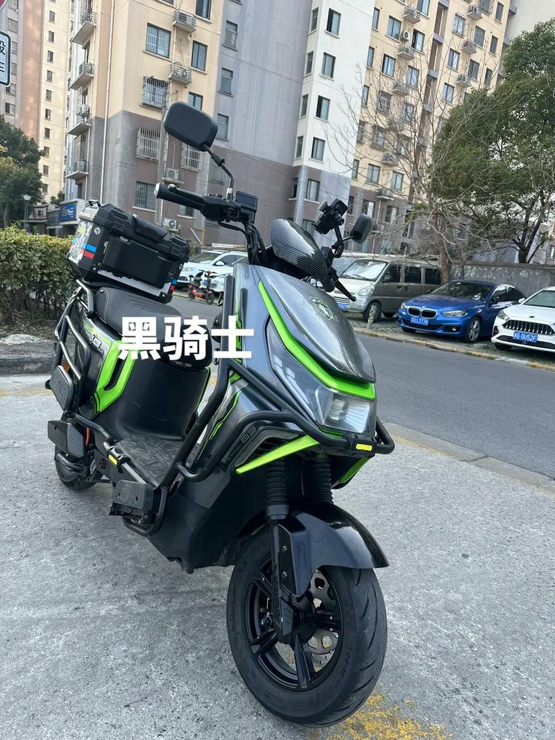 机箱内部结构与扩展性