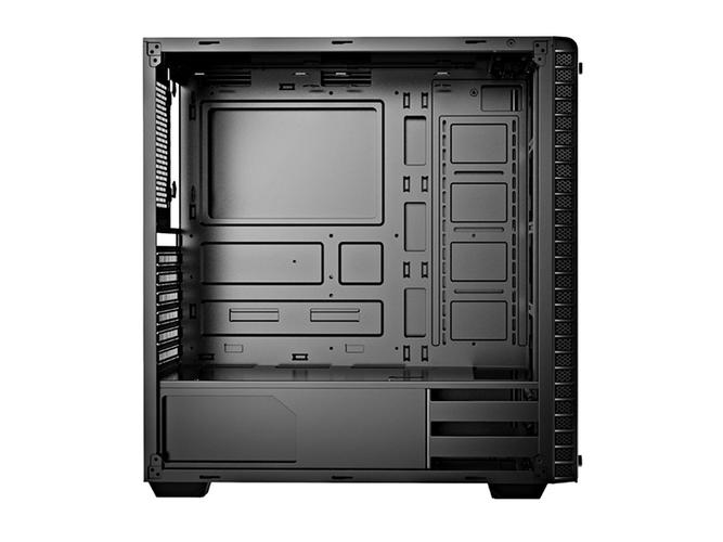 机箱内部硬件安装空间