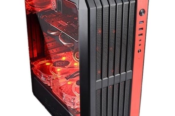 机箱内部硬件安装空间