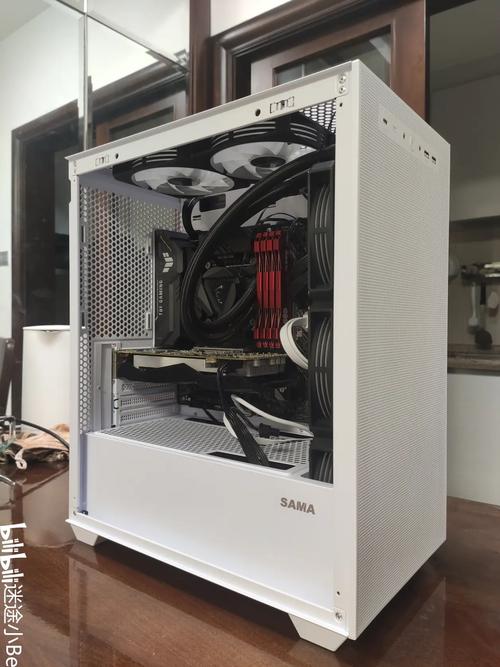 机箱散热风扇与水冷配置