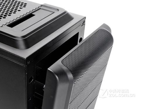 Tt Dokker（VM600M1W2Z）深度评测：经典中塔机箱的散热与扩展之道