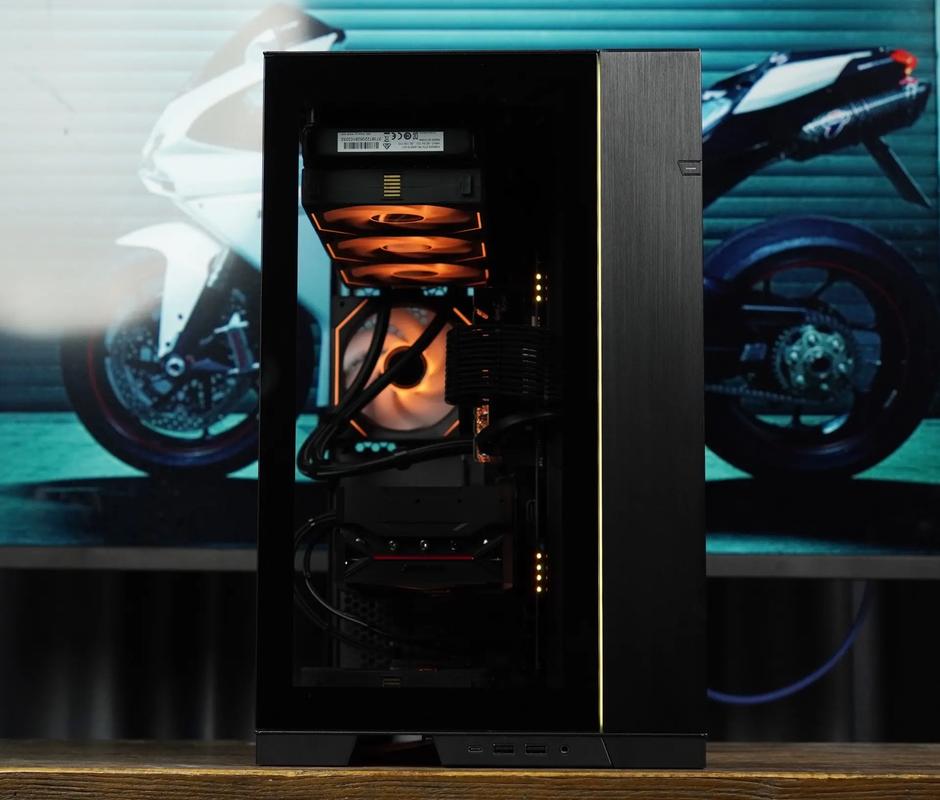 机箱散热与维护细节