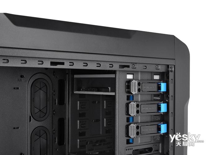 机箱内部扩展空间