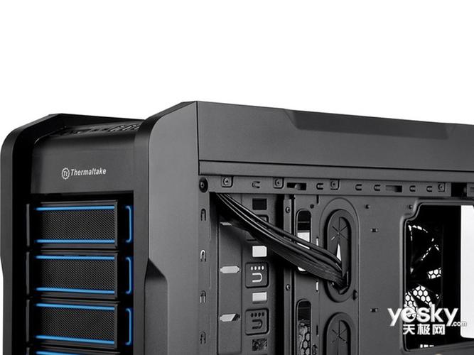 机箱理线与内部空间