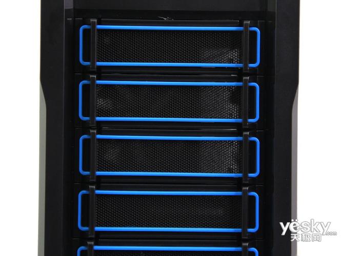 Tt 追猎者A71深度评测：全塔架构下的散热与扩展性能巅峰