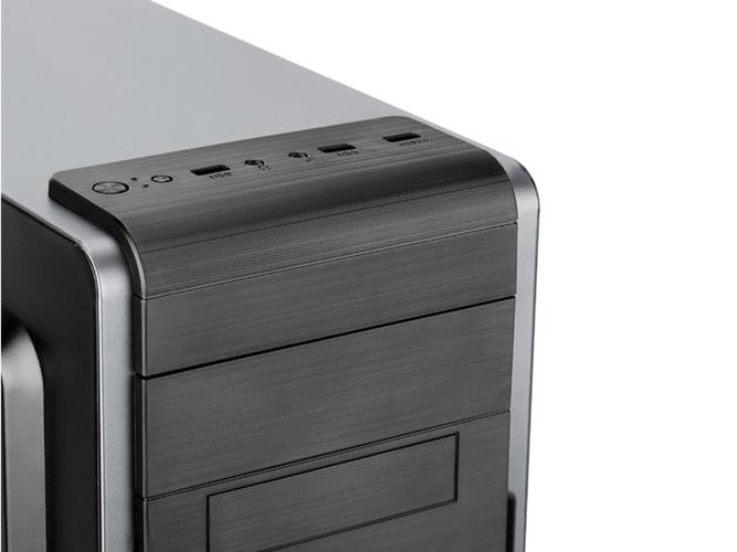 机箱内部风道与性能表现