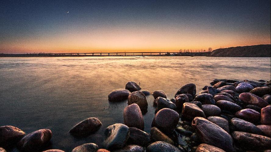 百元级装机新选择：牛头海之梦B机箱深度评测