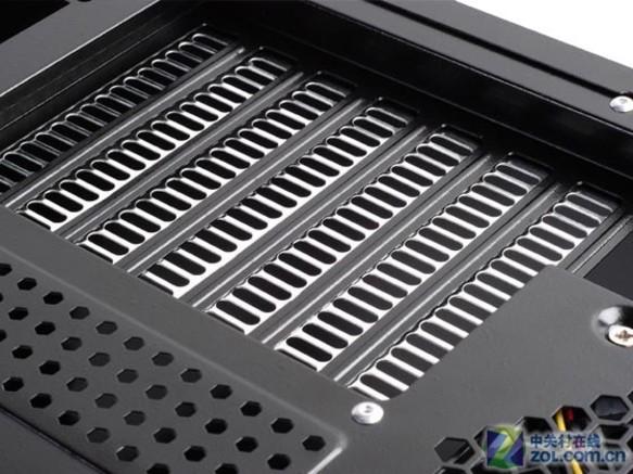 机箱性能表现与装机