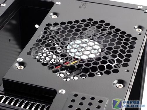 机箱散热风扇配置