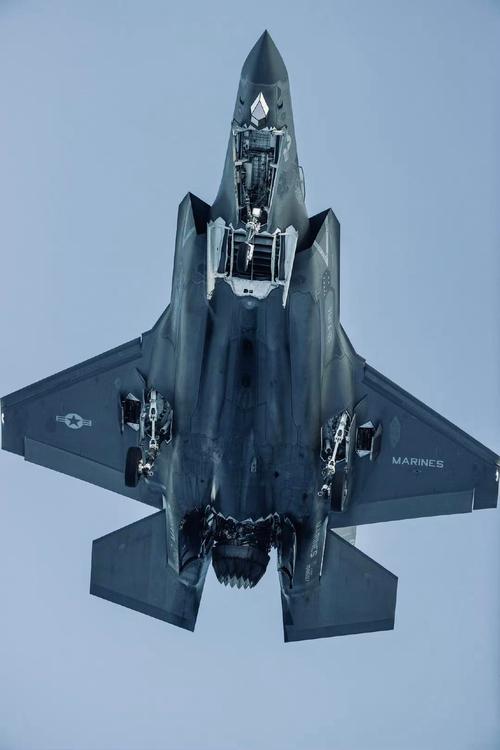 机箱硬件安装表现