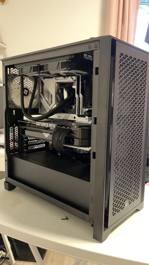 美商海盗船4000D AIRFLOW深度评测：高颜值与强散热的平衡之道