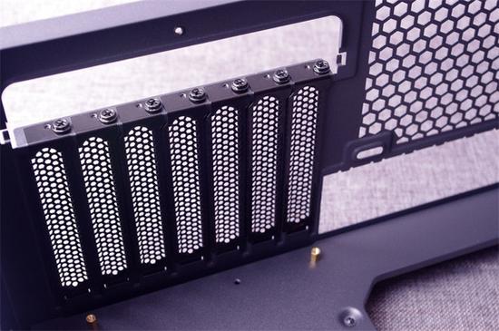 装机完成后的成品展示