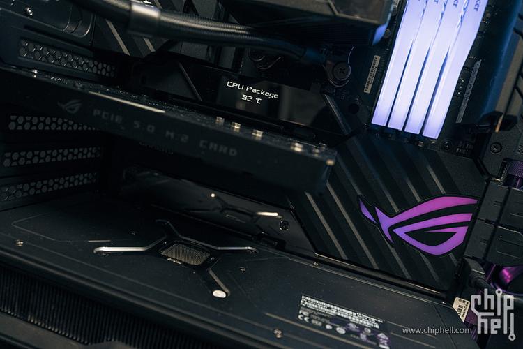 骨伽大力神深度评测：异形机箱的工业美学巅峰