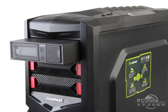 机箱背部理线效果