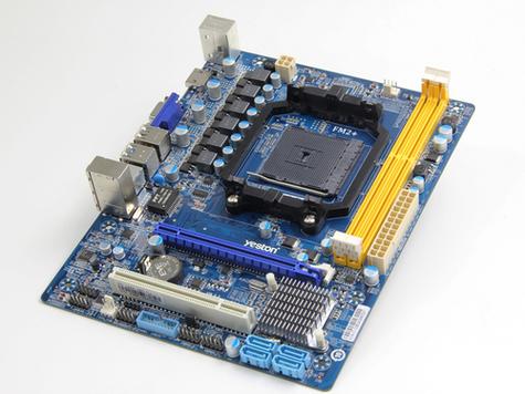 主板散热与硬件布局