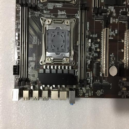 主板内存插槽与芯片组