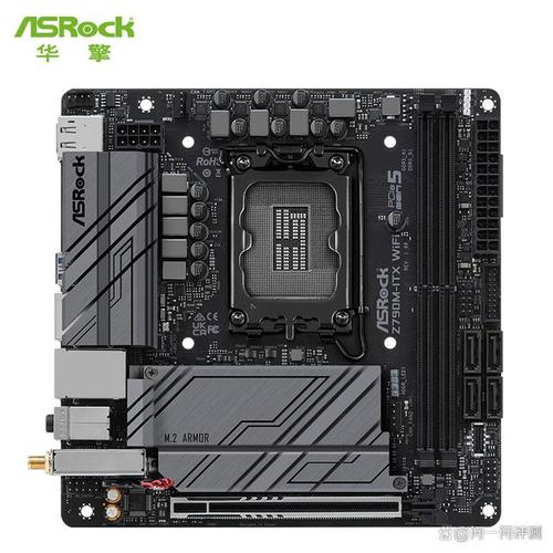 主板核心供电与插槽