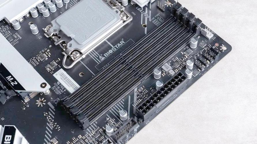 主板散热模组细节