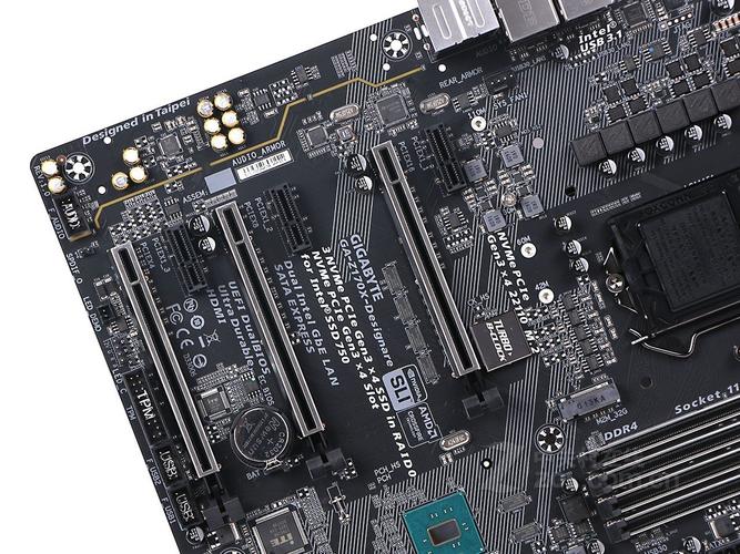 技嘉Z170X-Designare深度评测：经典Z170平台的性能与扩展性巅峰