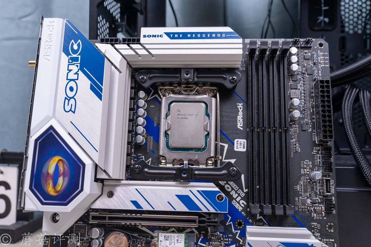 主板核心硬件规格