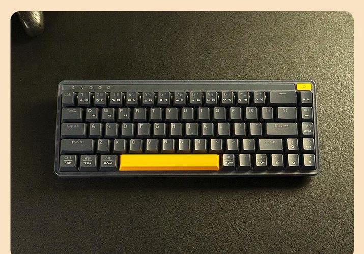 机械键盘游戏性能测试