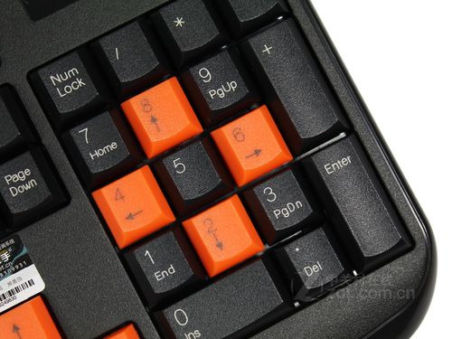 复古竞技情怀：本手游戏玩家K905键盘深度评测