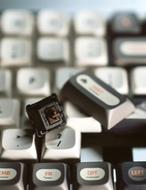 键盘充电与续航