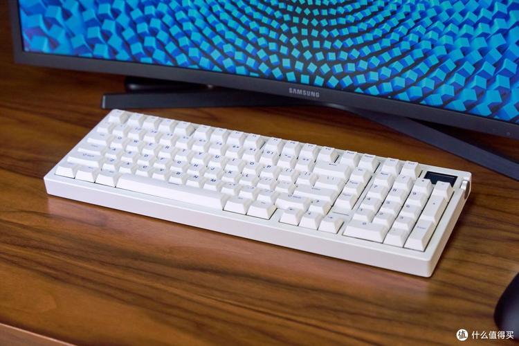 科技感电池与硬件组件