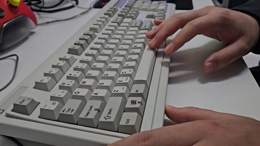 机械键盘轴体细节