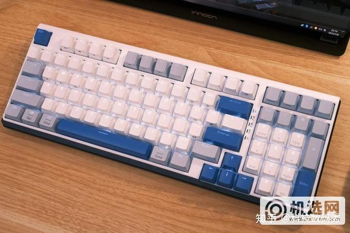 静谧与高效的平衡：杜伽K610W静音红轴版深度评测