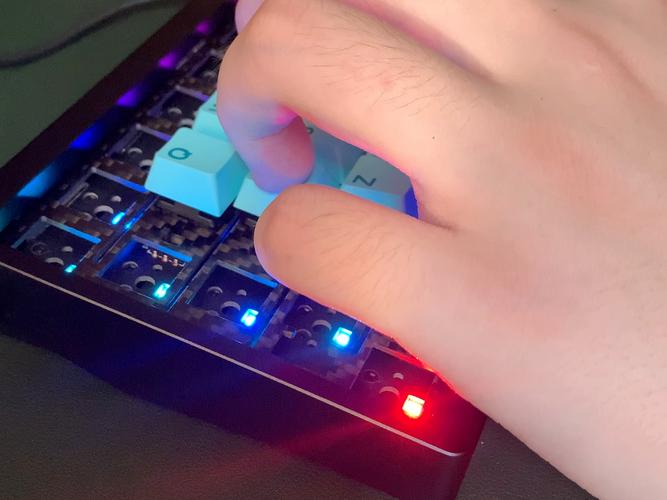 键盘电池与续航